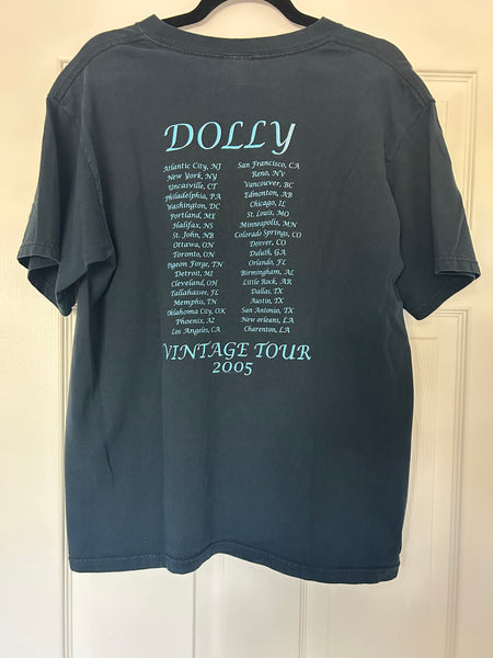 Vintage 2005 Y2K Dolly Vintage Tour T Shirt M/L
